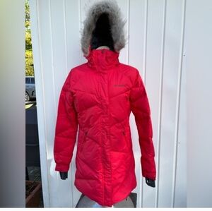 Columbia Women's Lay D Down II Jacket Red Lily**small knick by arm(last picture)